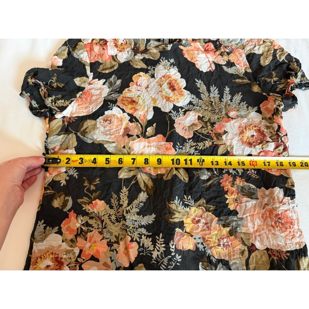 Linda Allard Ellen Tracy 100% Silk Floral Blouse Black Peach Short Sleeve Size 6 - Picture 7 of 7